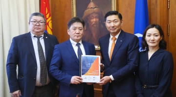 Монголбанкнаас “ХасБанкийг нээлттэй хувьцаат компани хэлбэртэйгээр өөрчлөн байгуулж, олон нийтэд хувьцаагаа нээлттэй арилжаалах” зөвшөөрөл олголоо